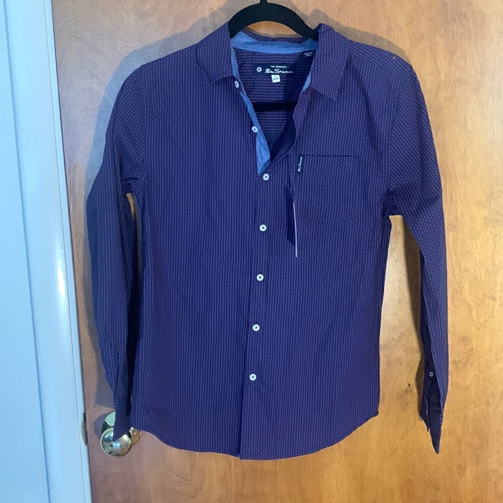 NWT Ben Sherman blue with red dots long sleeve button down shirt! Size L 14/16